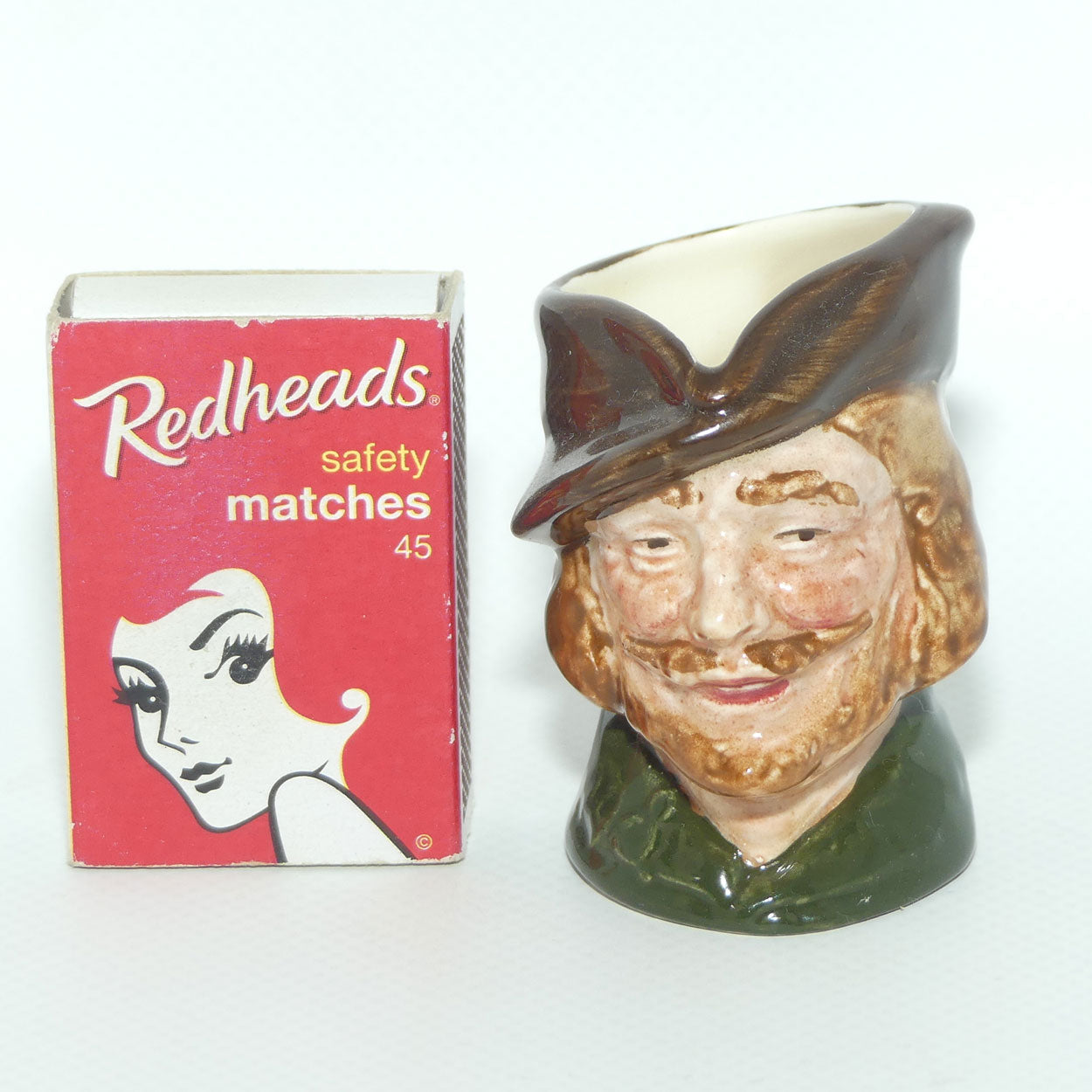D6252 Royal Doulton miniature character jug Robin Hood | #1