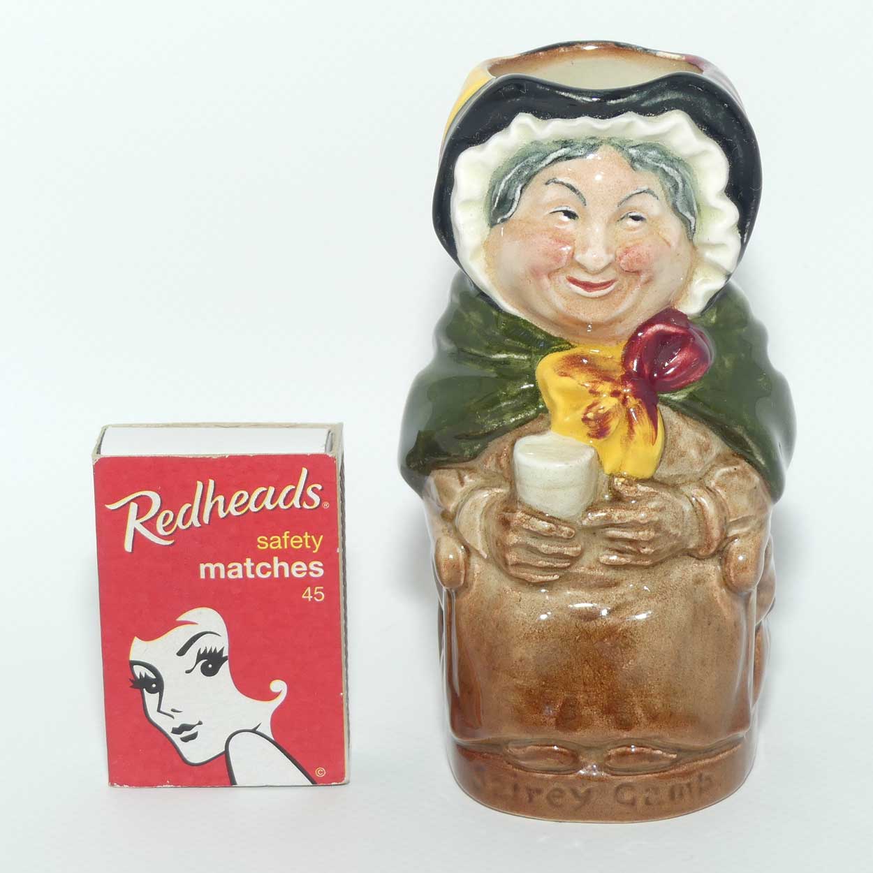 D6263 Royal Doulton toby jug Sairey Gamp | Dickens series | #1