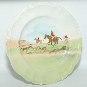 Royal Doulton Fox Hunting round plate | 27cm | Across the Moor | D6326 by Charles Simpson