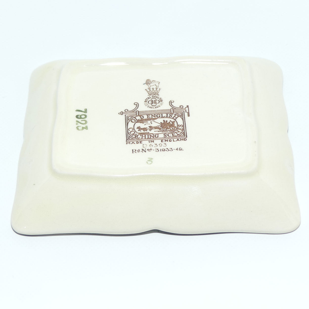 Royal Doulton Old English Coaching Scenes pin tray D6393