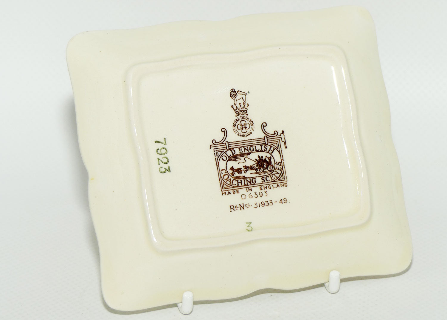 Royal Doulton Old English Coaching Scenes pin tray D6393 | #2