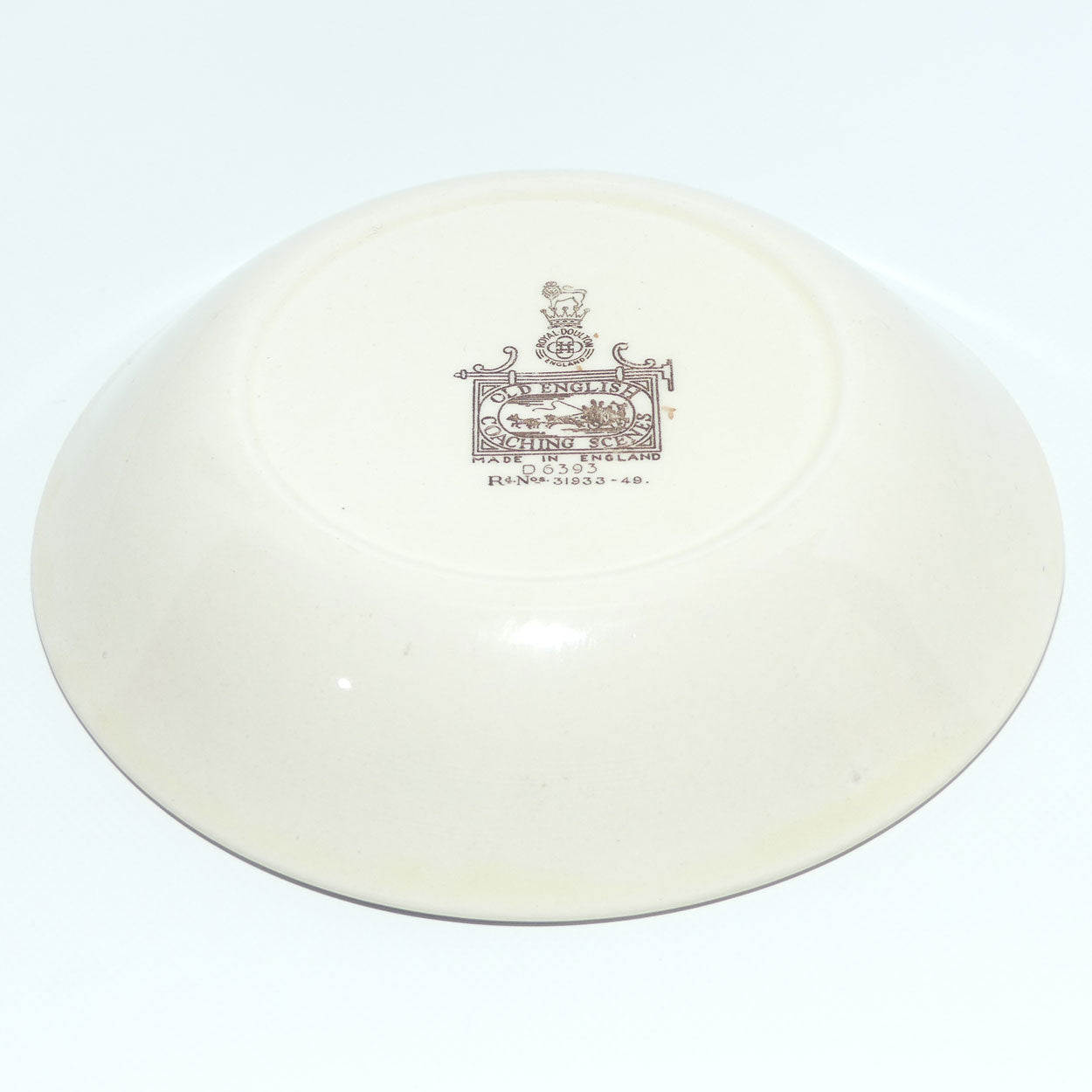 Royal Doulton Old English Coaching Scenes small bowl D6393