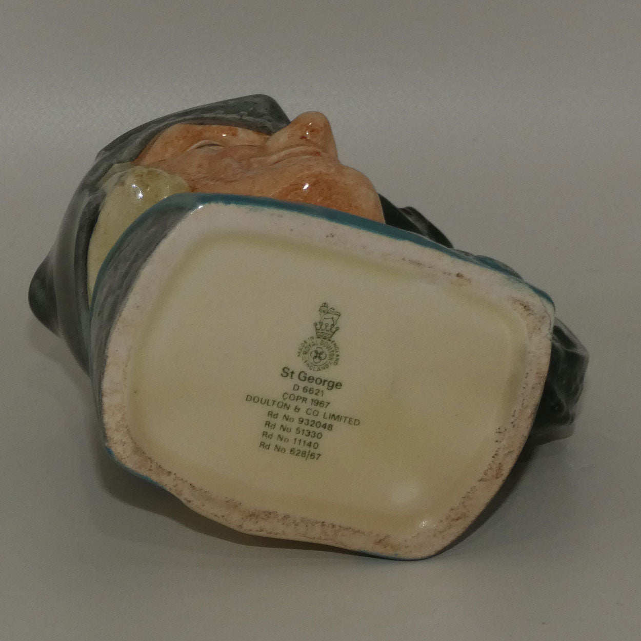 d6621-royal-doulton-small-character-jug-st-george