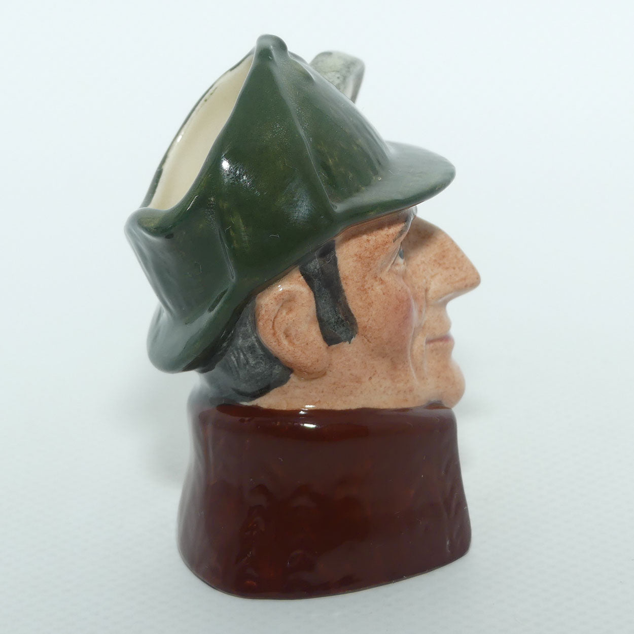 D6639 Royal Doulton miniature character jug The Sleuth
