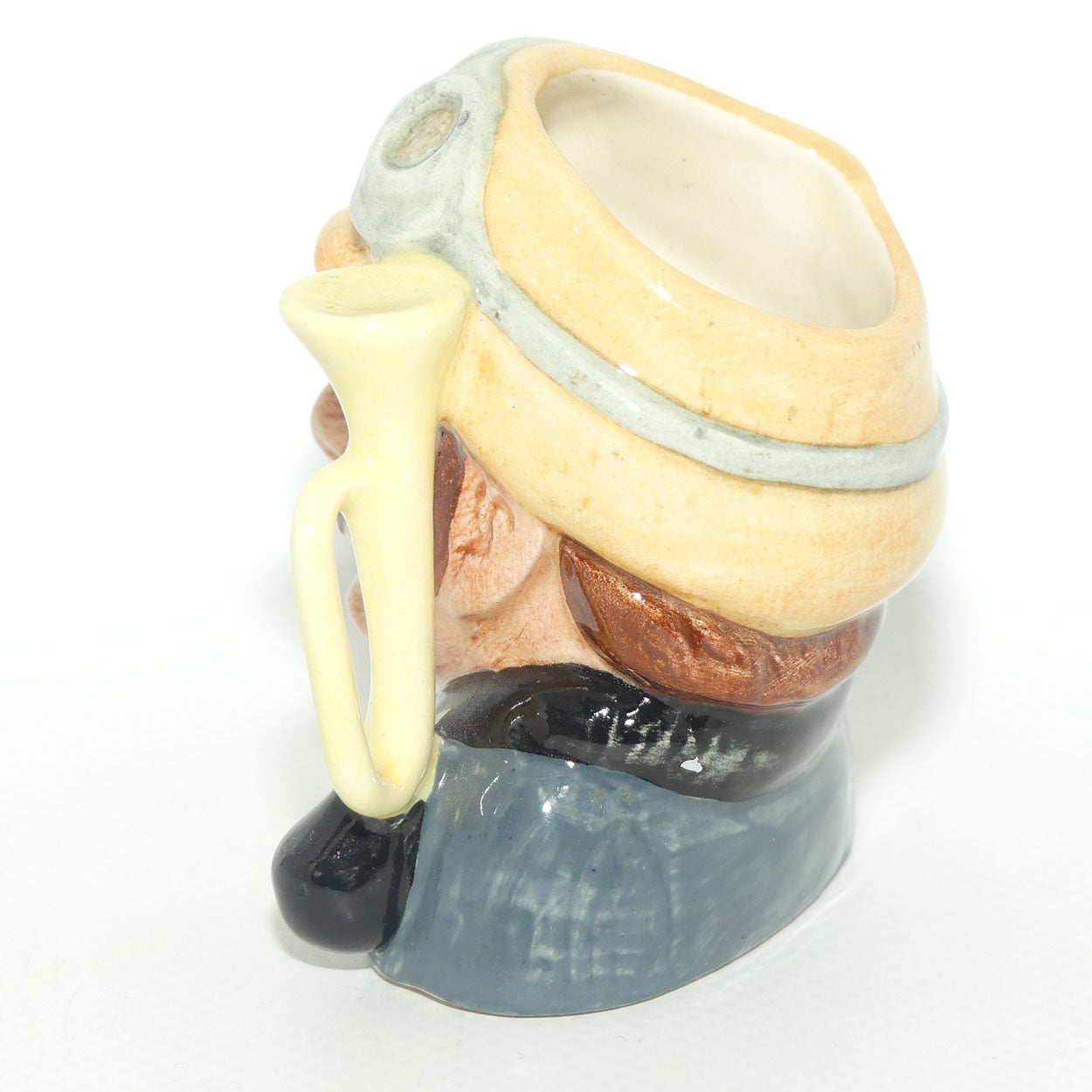D6641 Royal Doulton miniature character jug Veteran Motorist