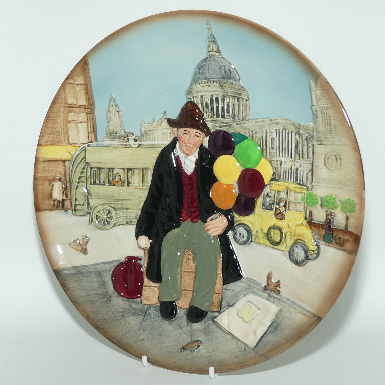 Royal Doulton The Balloon Man plate D6655 | designed to accompany HN1954 Royal Doulton figure The Balloon Man