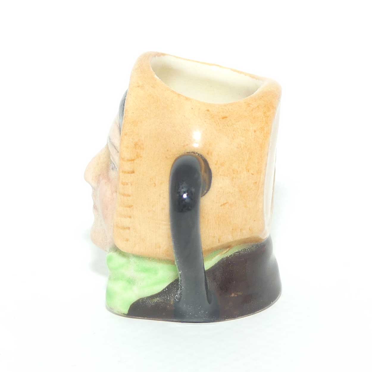 D6687 Royal Doulton tiny character jug Mrs Bardell