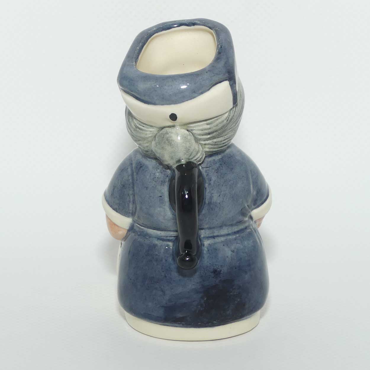 D6700 Royal Doulton Doultonville Miss Nostrum | #2