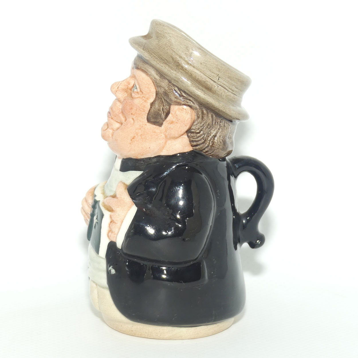 D6702 Royal Doulton Doultonville Rev Cossack