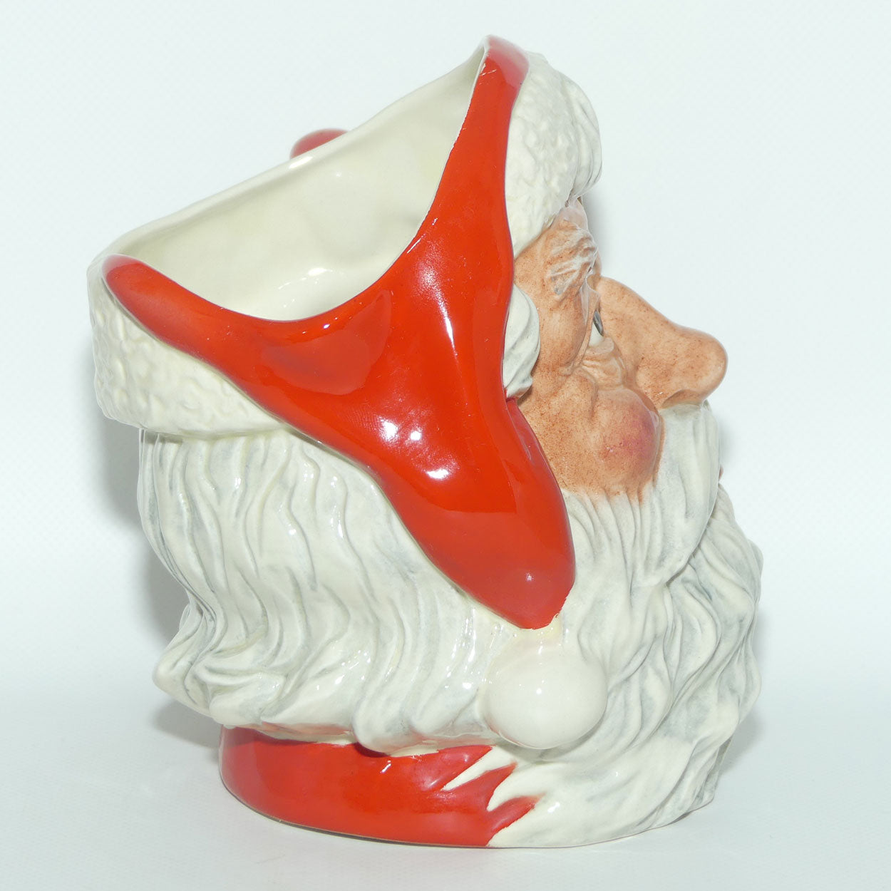 D6704 Royal Doulton large character jug Santa Claus | Plain Red