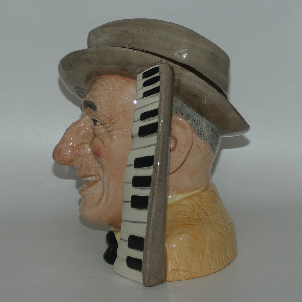 d6708-royal-doulton-large-character-jug-jimmy-durante