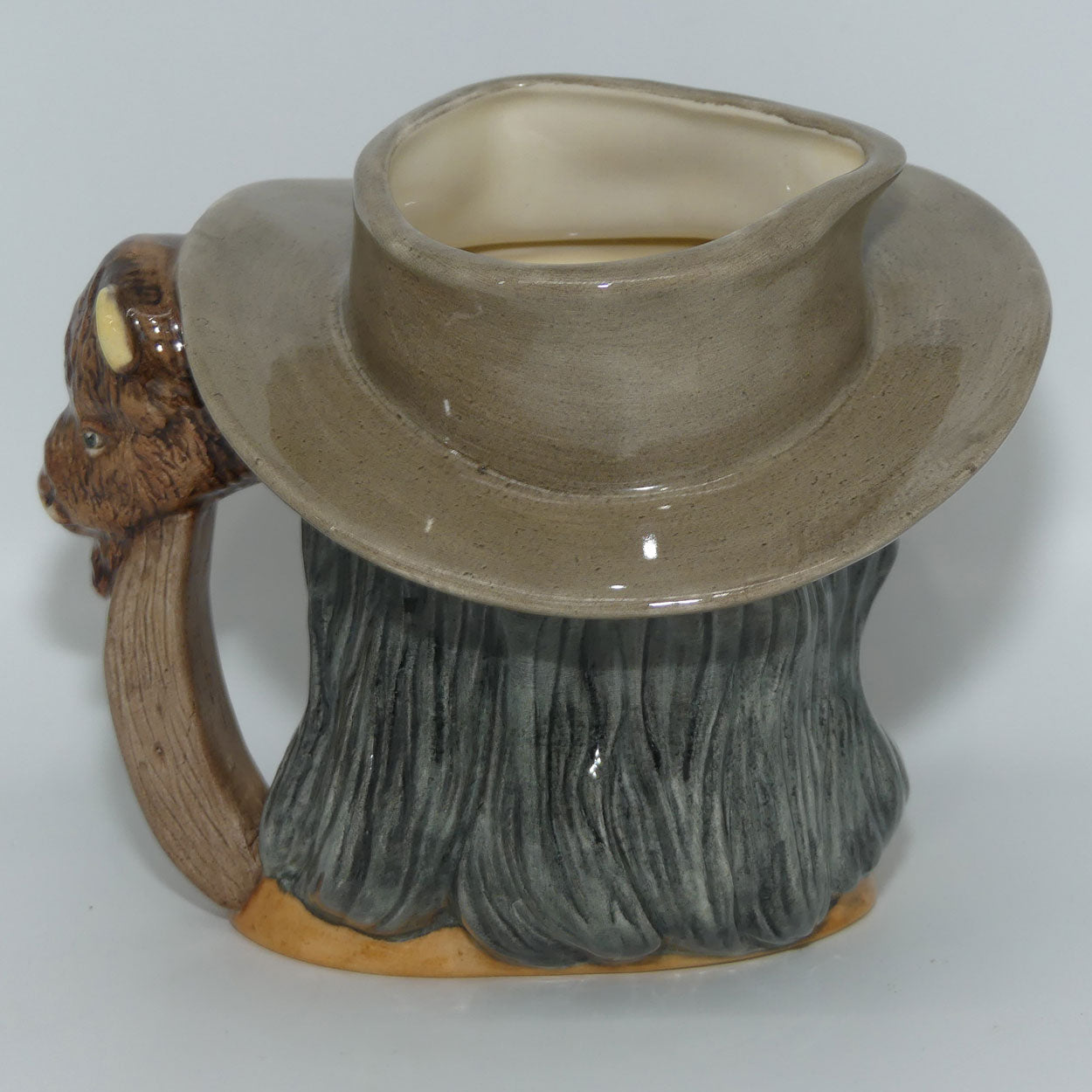 D6735 Royal Doulton mid size character jug Buffalo Bill | Wild West