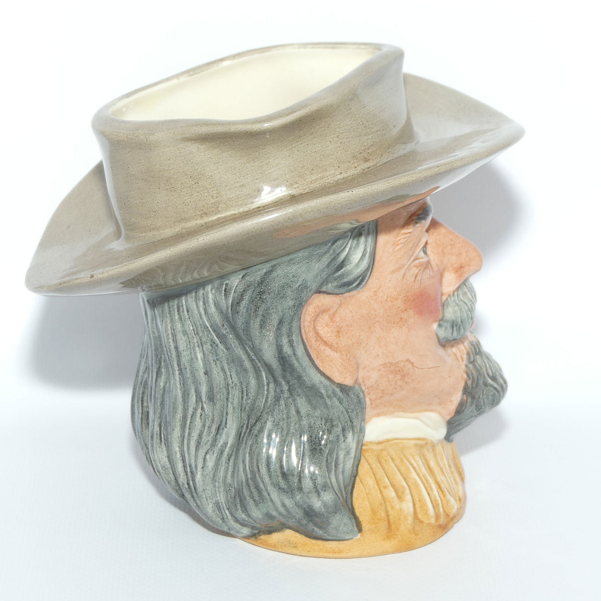 D6735 Royal Doulton mid size character jug Buffalo Bill