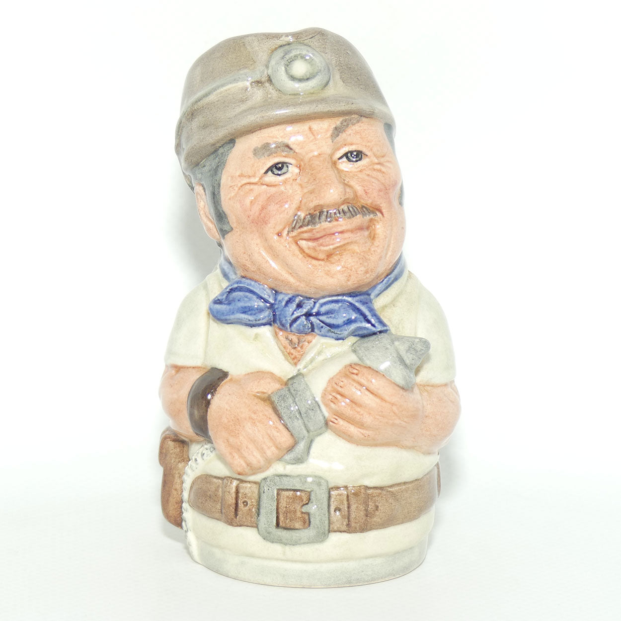 D6741 Royal Doulton Doultonville Mike Mineral