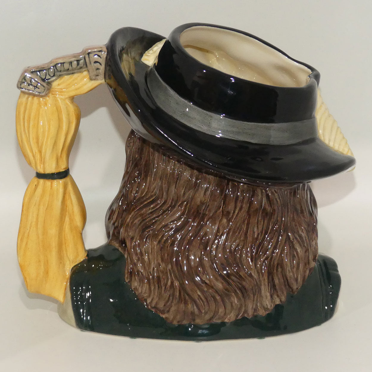 d6774-royal-doulton-large-character-jug-scaramouche