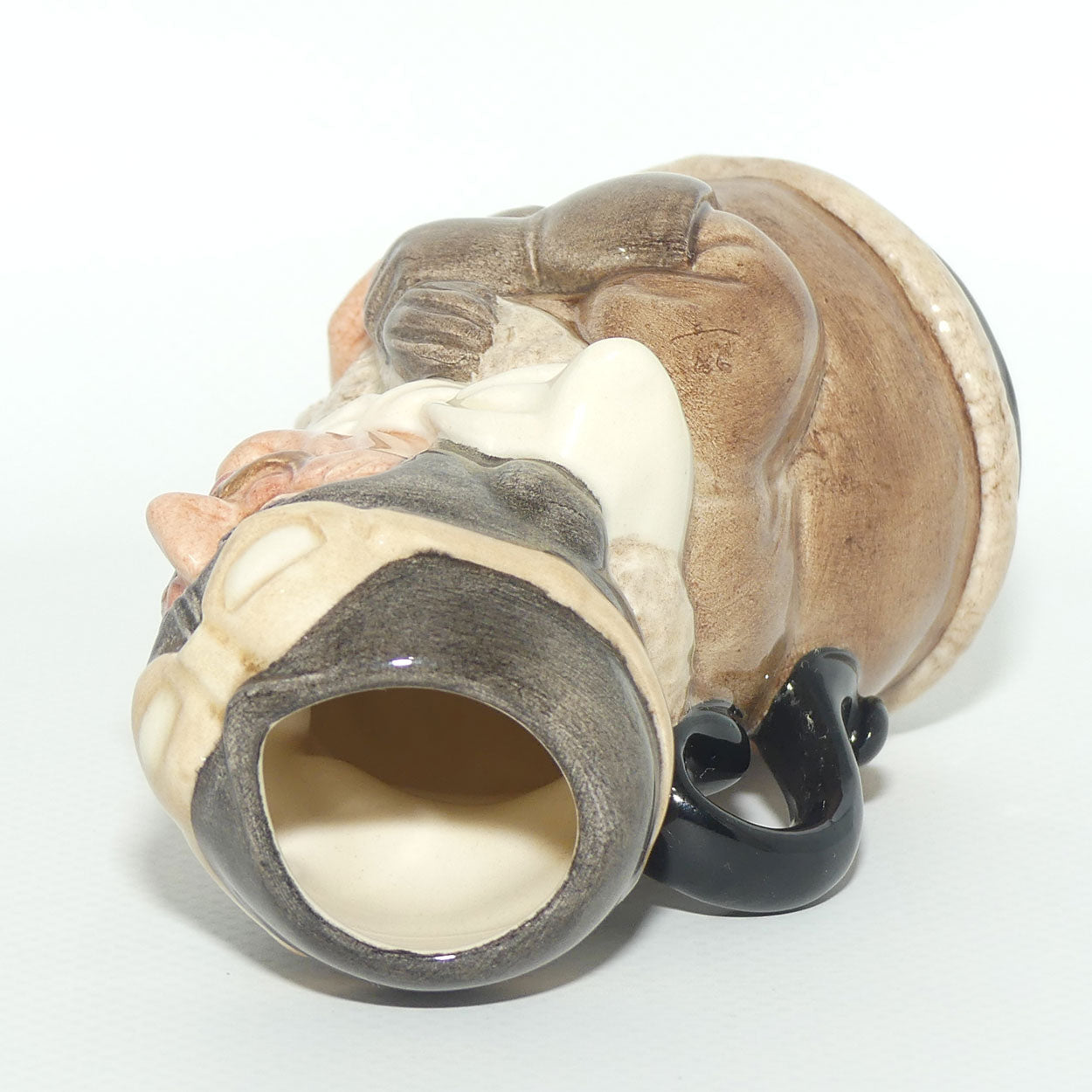 D6812 Royal Doulton Doultonville Captain Prop