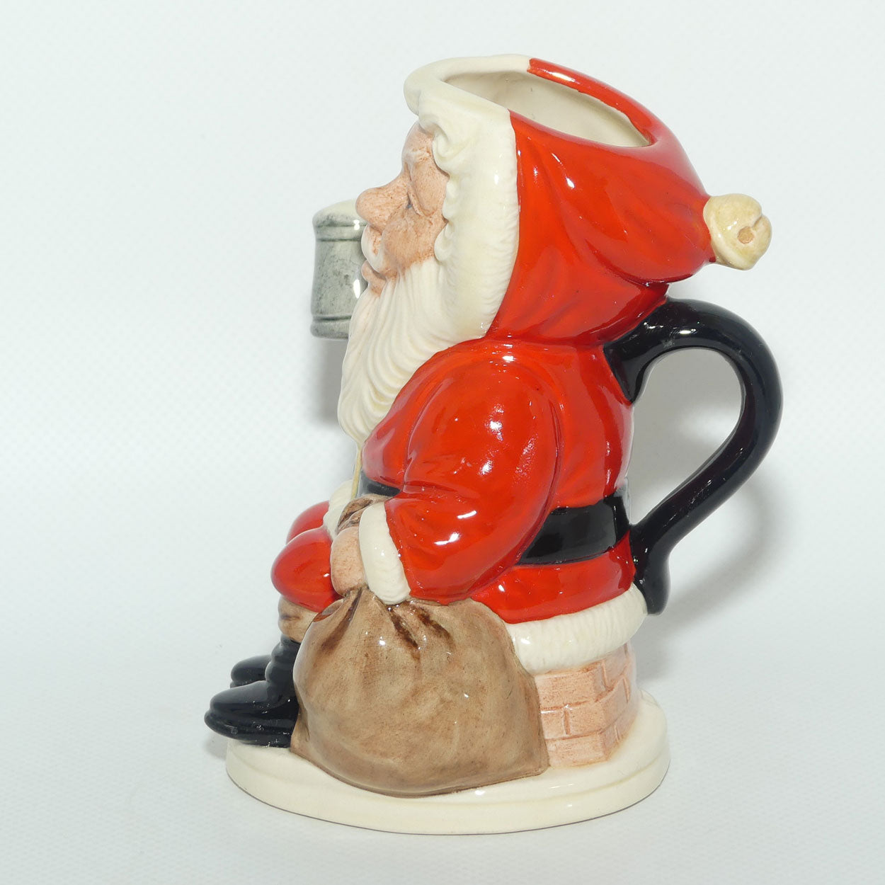 D6940 Royal Doulton toby jug Father Christmas | LE #395
