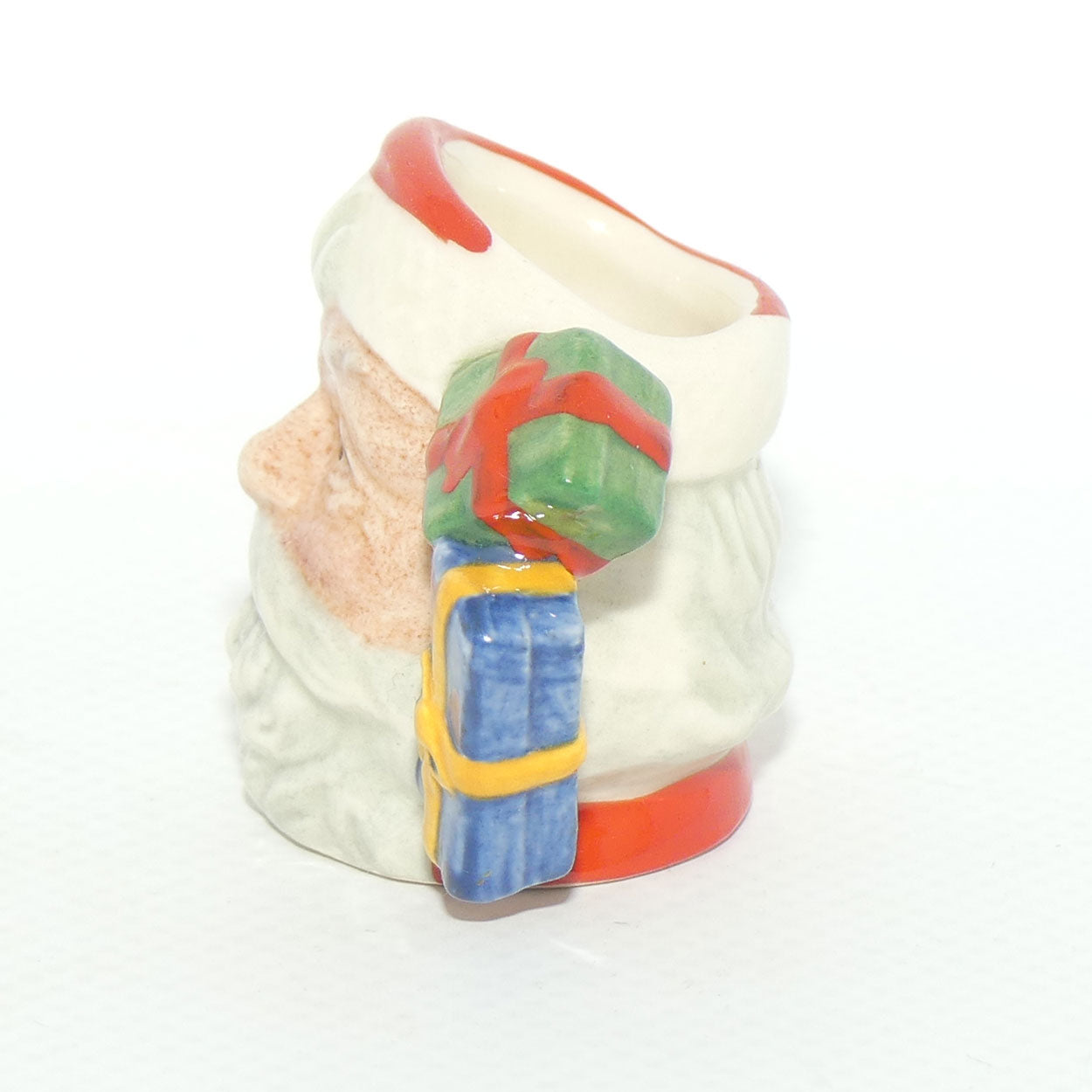 D7020 Royal Doulton tiny character jug Santa | Parcels handle