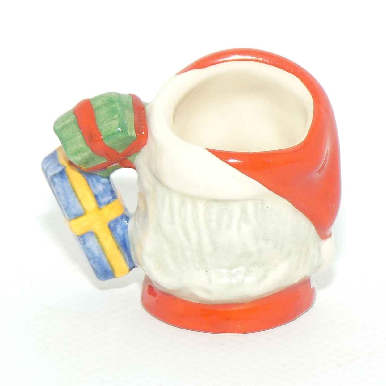 D7020 Royal Doulton tiny character jug Santa | Parcels handle