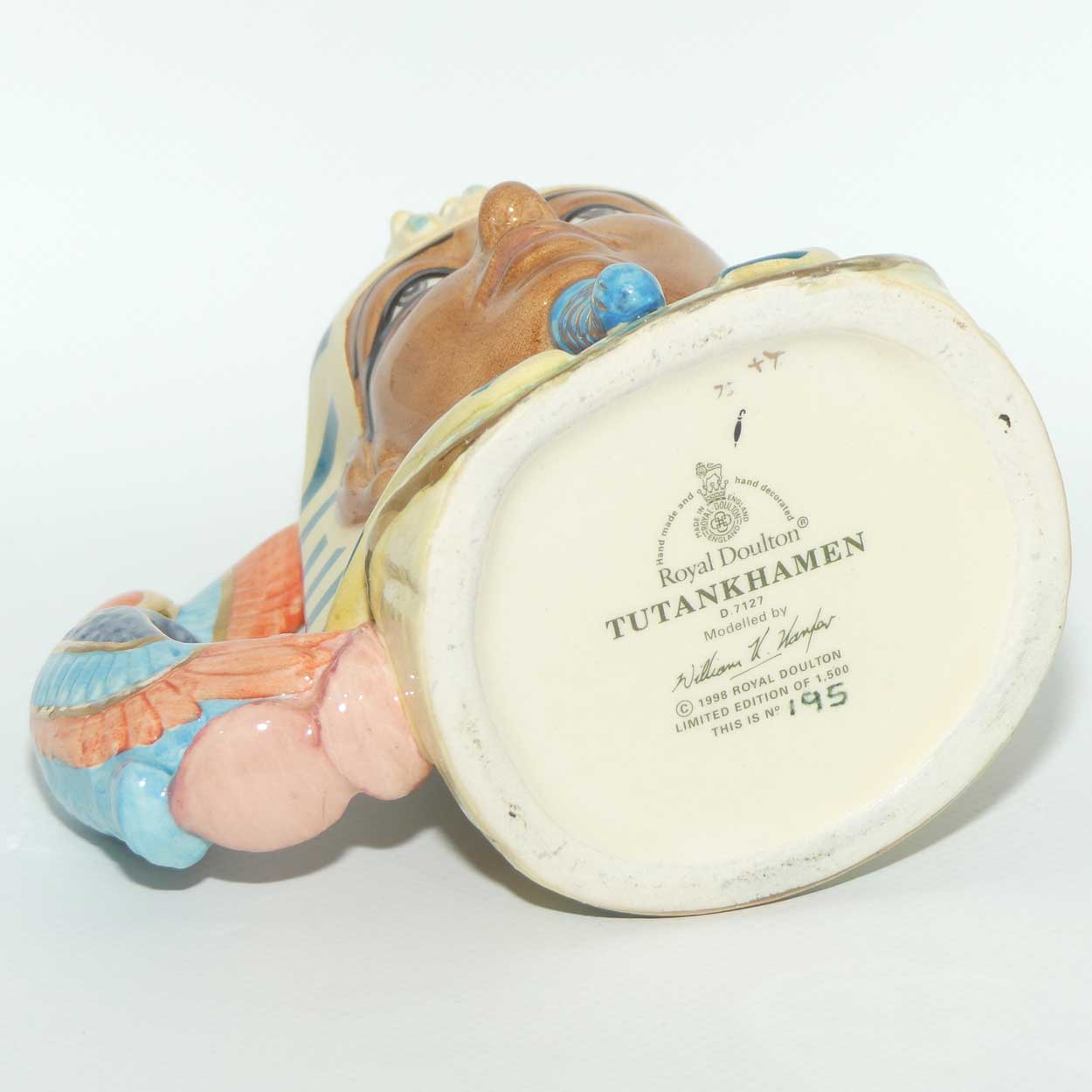 D7127 Royal Doulton small character jug Tutankhamen | LE 195/1500