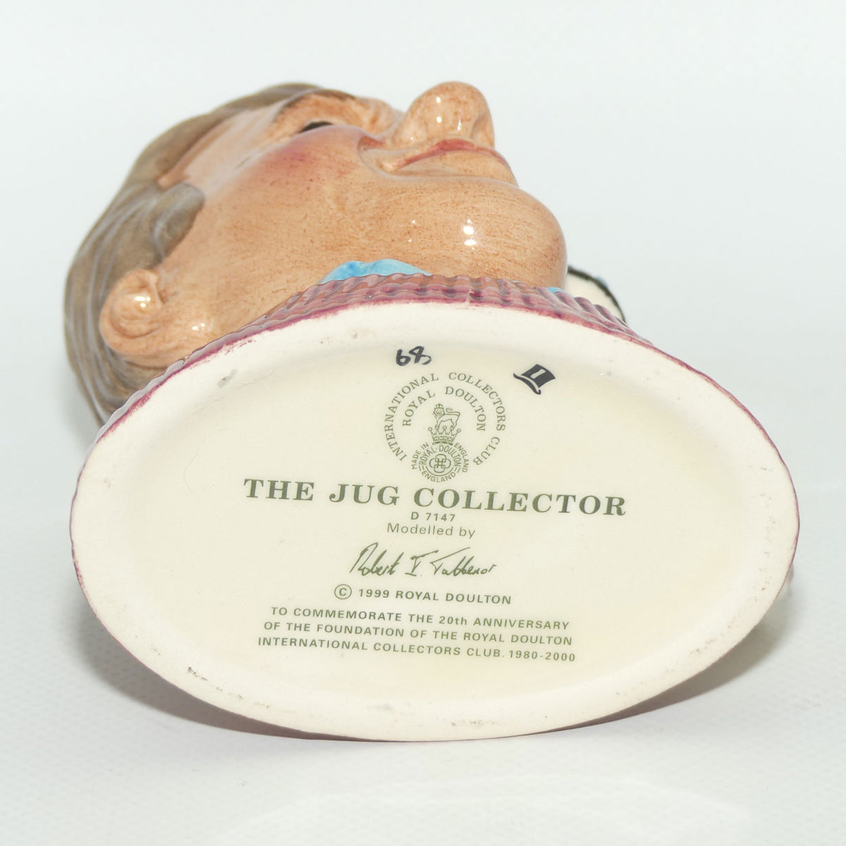 D7147 Royal Doulton small character jug The Jug Collector | + Cert