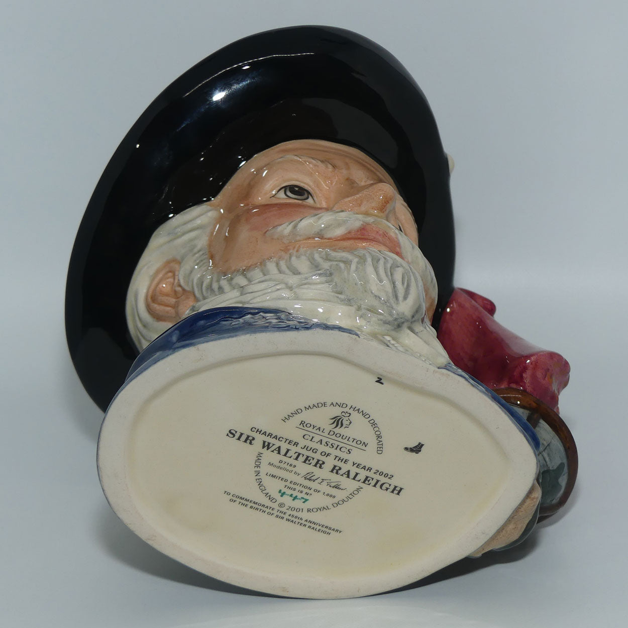 D7169 Royal Doulton large character jug Sir Walter Raleigh | #447/1000