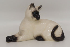 DA124 Royal Doulton Siamese Cat | Lying Looking Bac