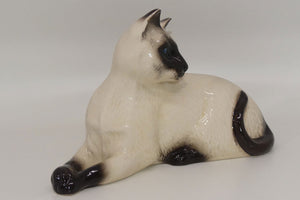 DA124 Royal Doulton Siamese Cat | Lying Looking Bac