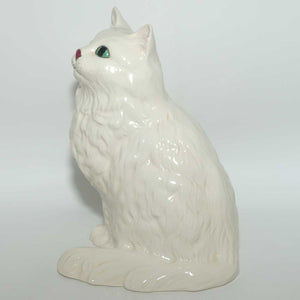 DA126 Royal Doulton Persian Cat Seated White #1