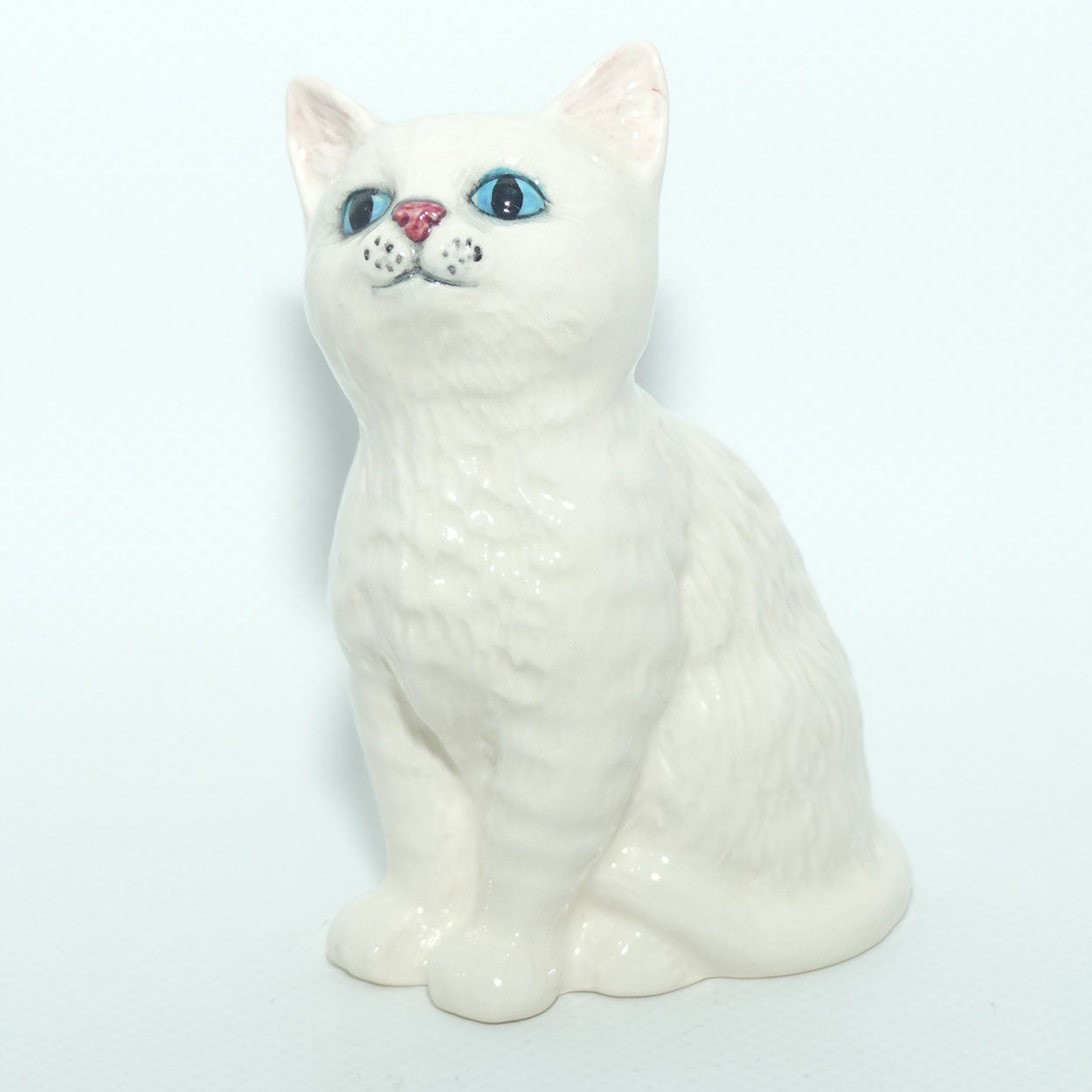DA128 Royal Doulton Persian Kitten | Style Two | White