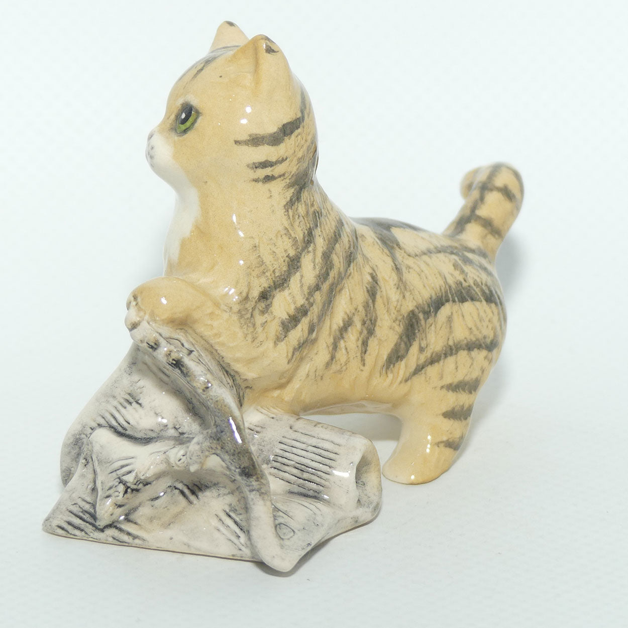 DA233 Royal Doulton Cat | In the News