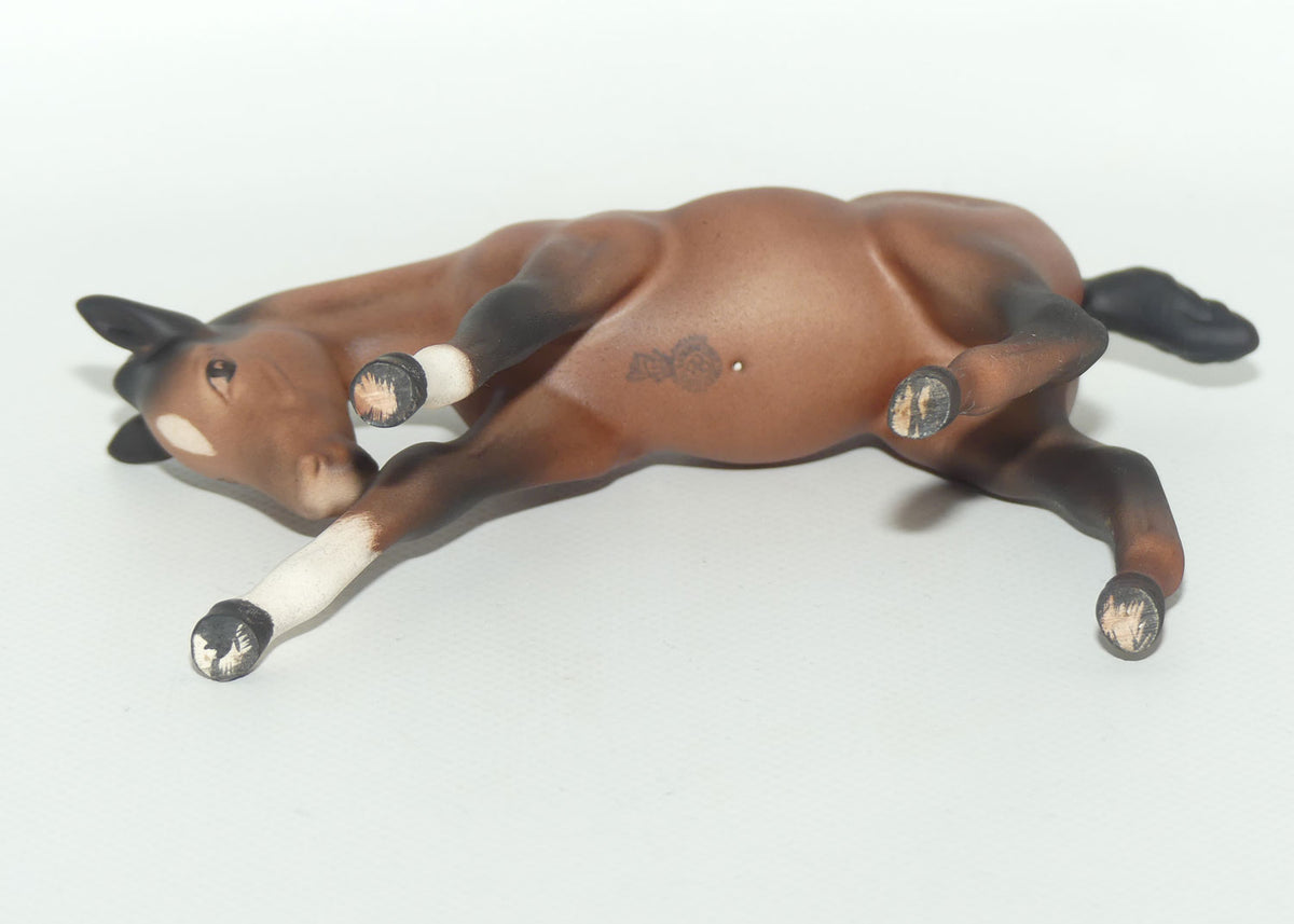 DA077 Royal Doulton Foal | Large, Head Down | Brown | Matt
