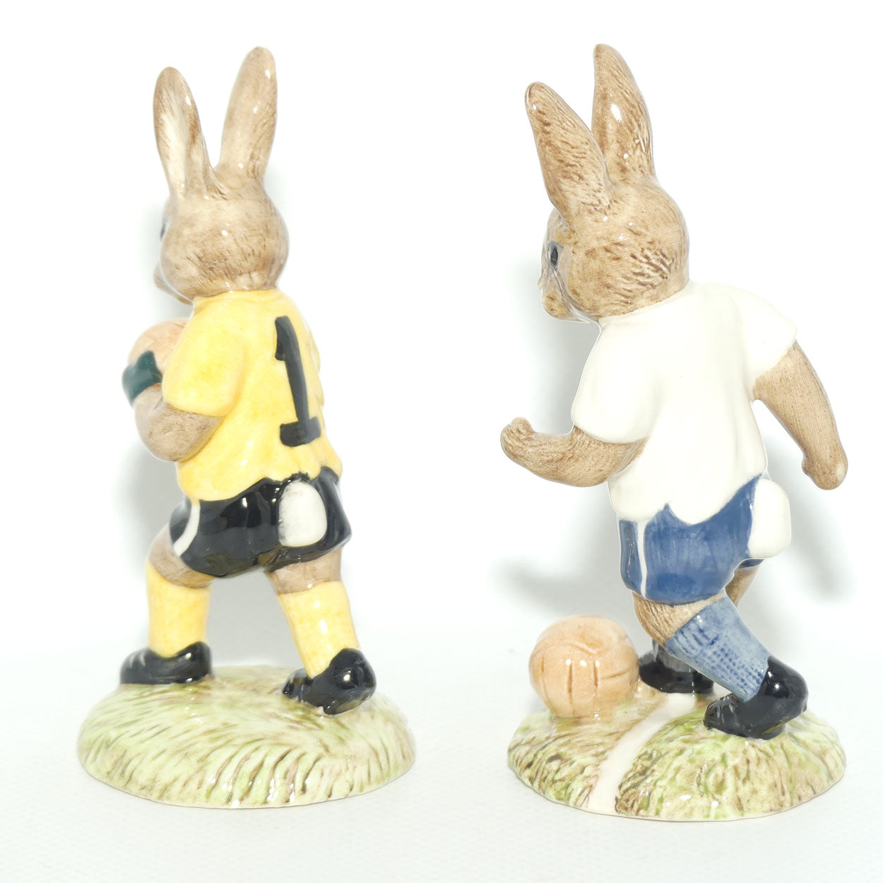 DB120-121 Royal Doulton Bunnykins Goalkeeper & Footballer set | Yellow/White 