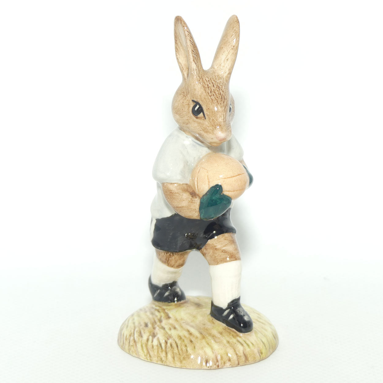 DB122-123 Royal Doulton Bunnykins Goalkeeper & Soccer Player set | White/Blue