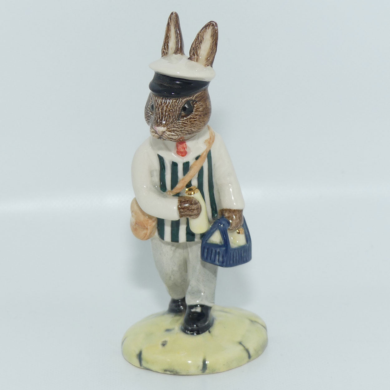 DB125 Royal Doulton Bunnykins Milkman | boxed