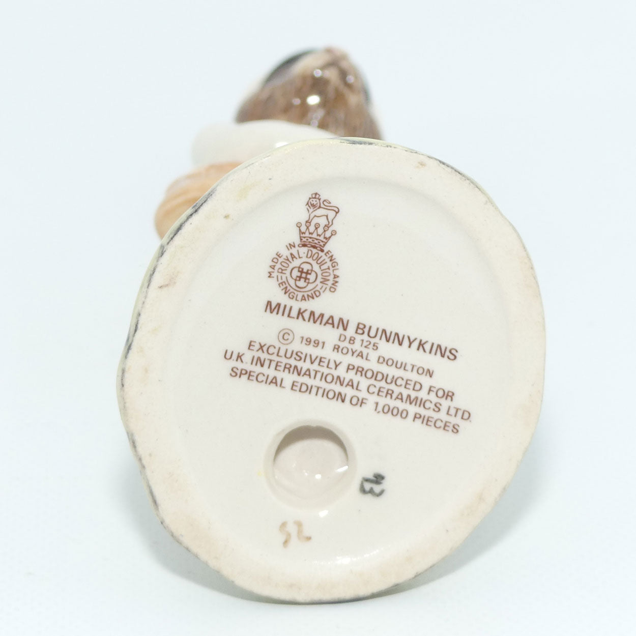 DB125 Royal Doulton Bunnykins Milkman | boxed