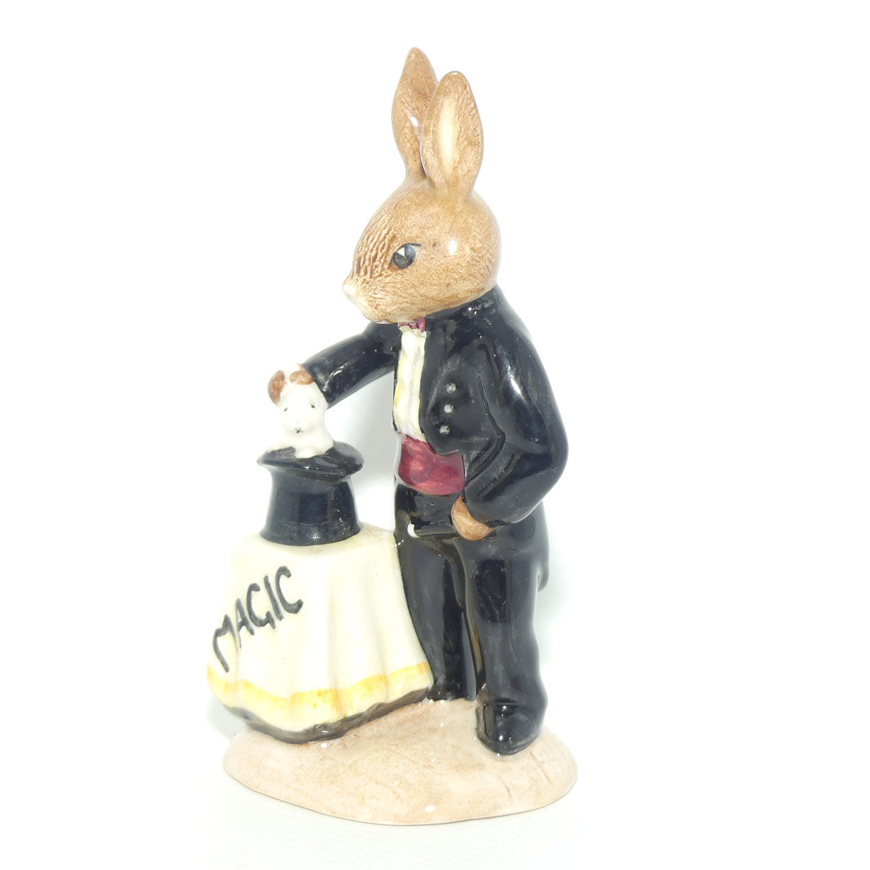 DB126 Royal Doulton Bunnykins Magician | Red Cumerbund | no box