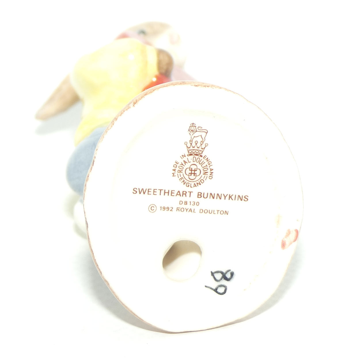 DB130 Royal Doulton Bunnykins Sweetheart | figure only