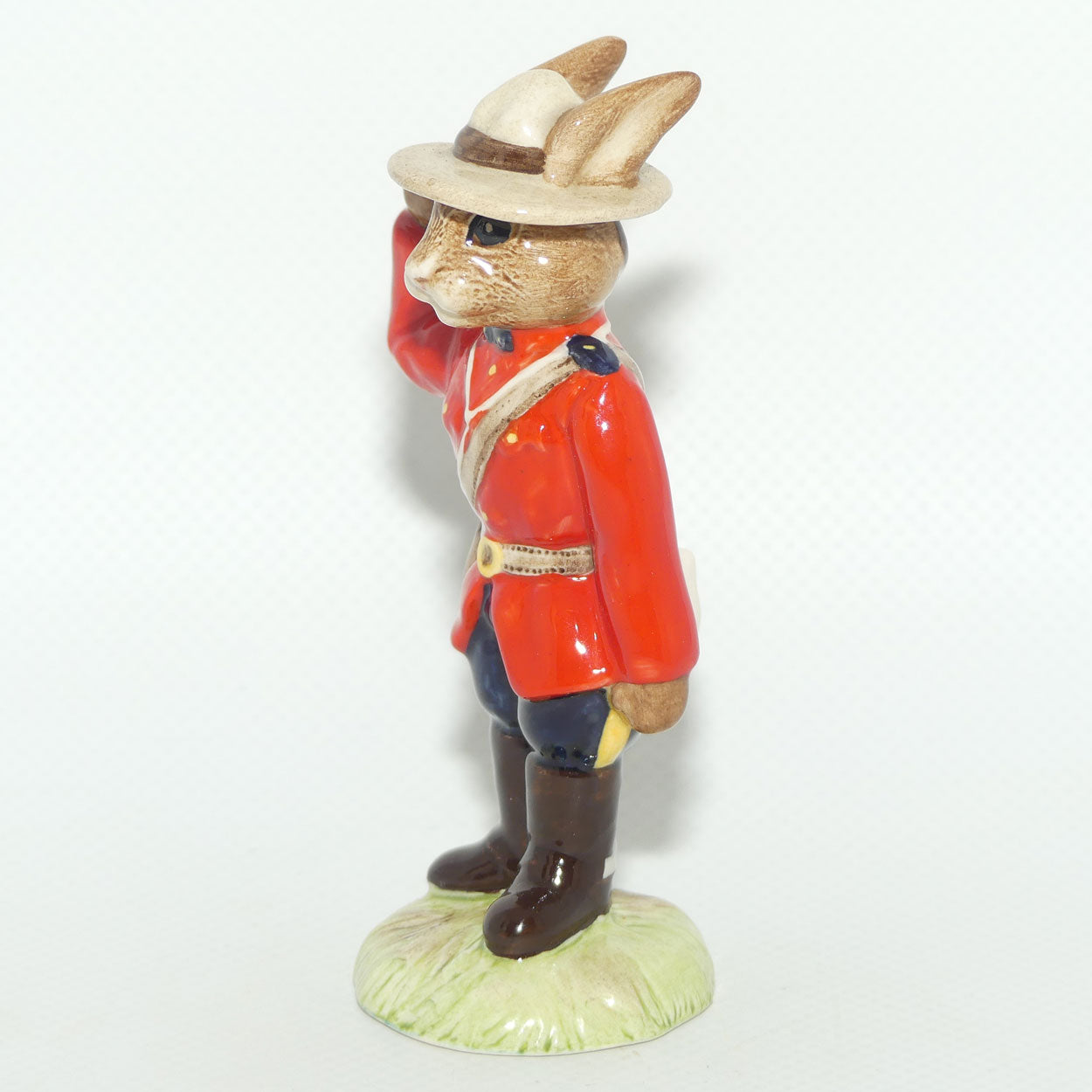 DB135 Royal Doulton Bunnykins Mountie | Figure only | LE