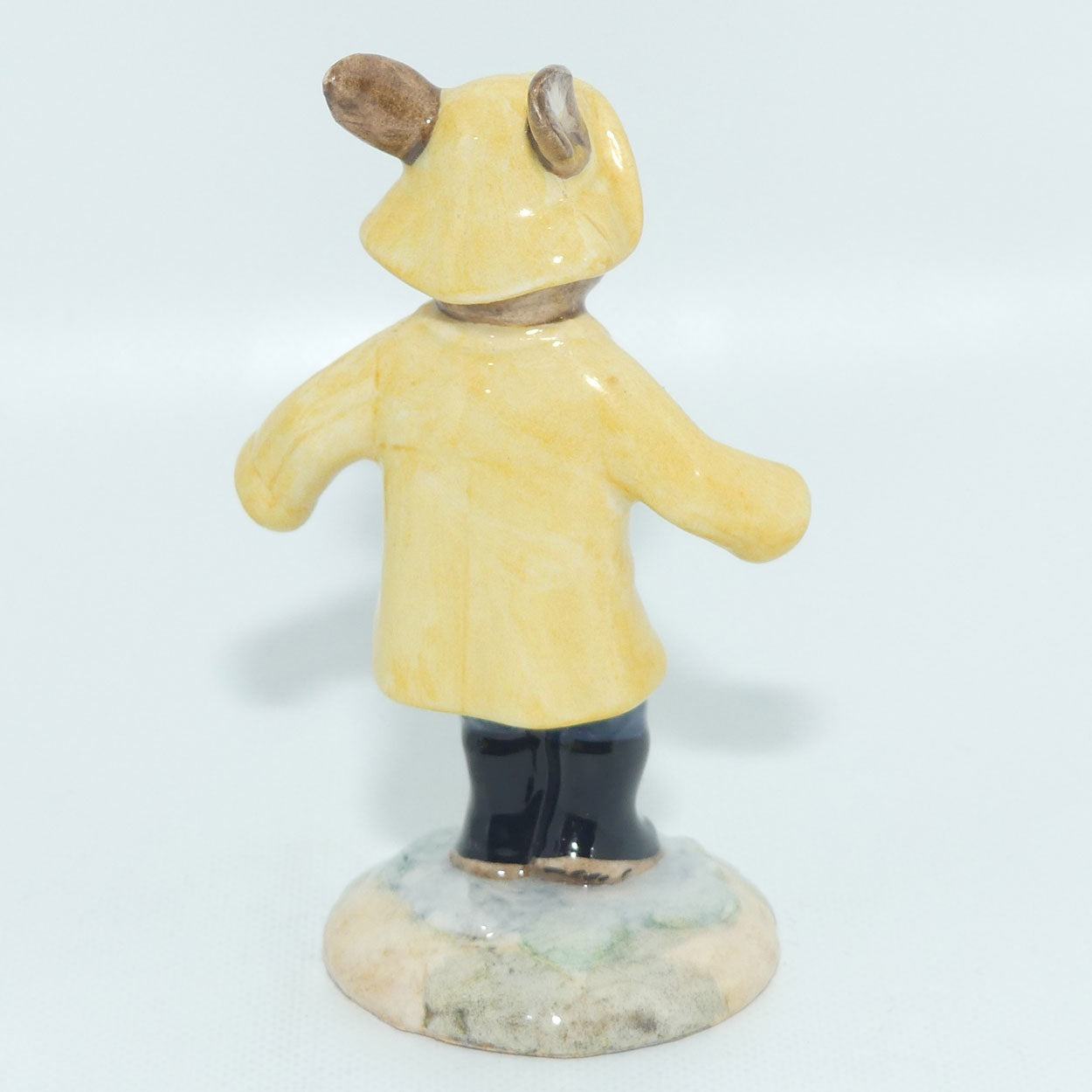 DB147 Royal Doulton Bunnykins Rainy Days | figure only