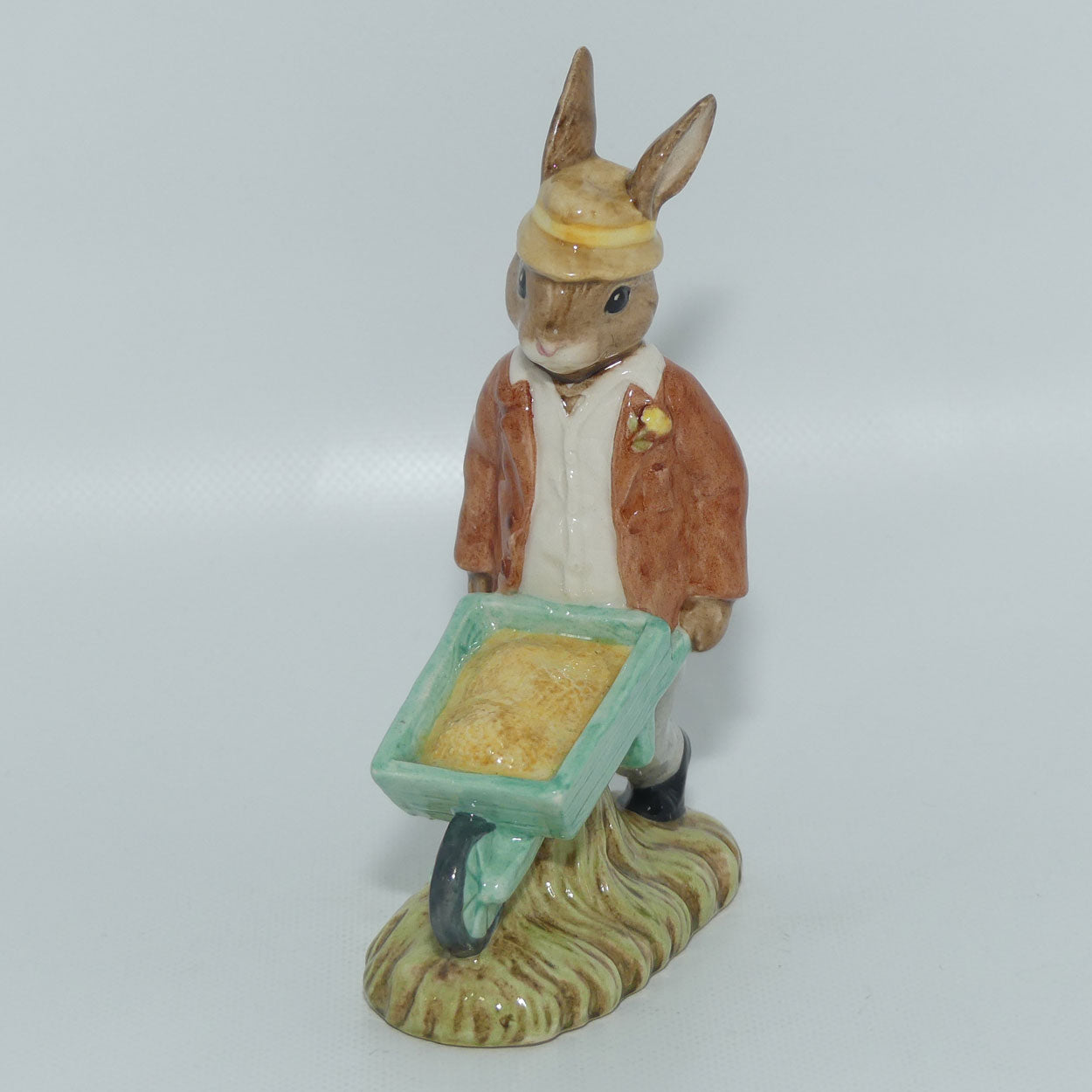 DB156 Royal Doulton Bunnykins Gardener | figure only
