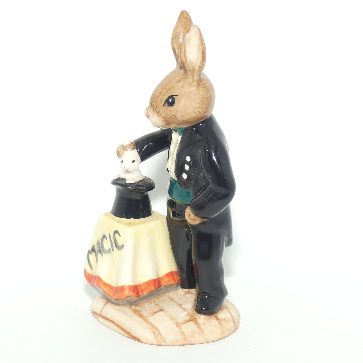DB159 Royal Doulton Bunnykins Magician | Green Cumerbund | #1368 | Figure Only