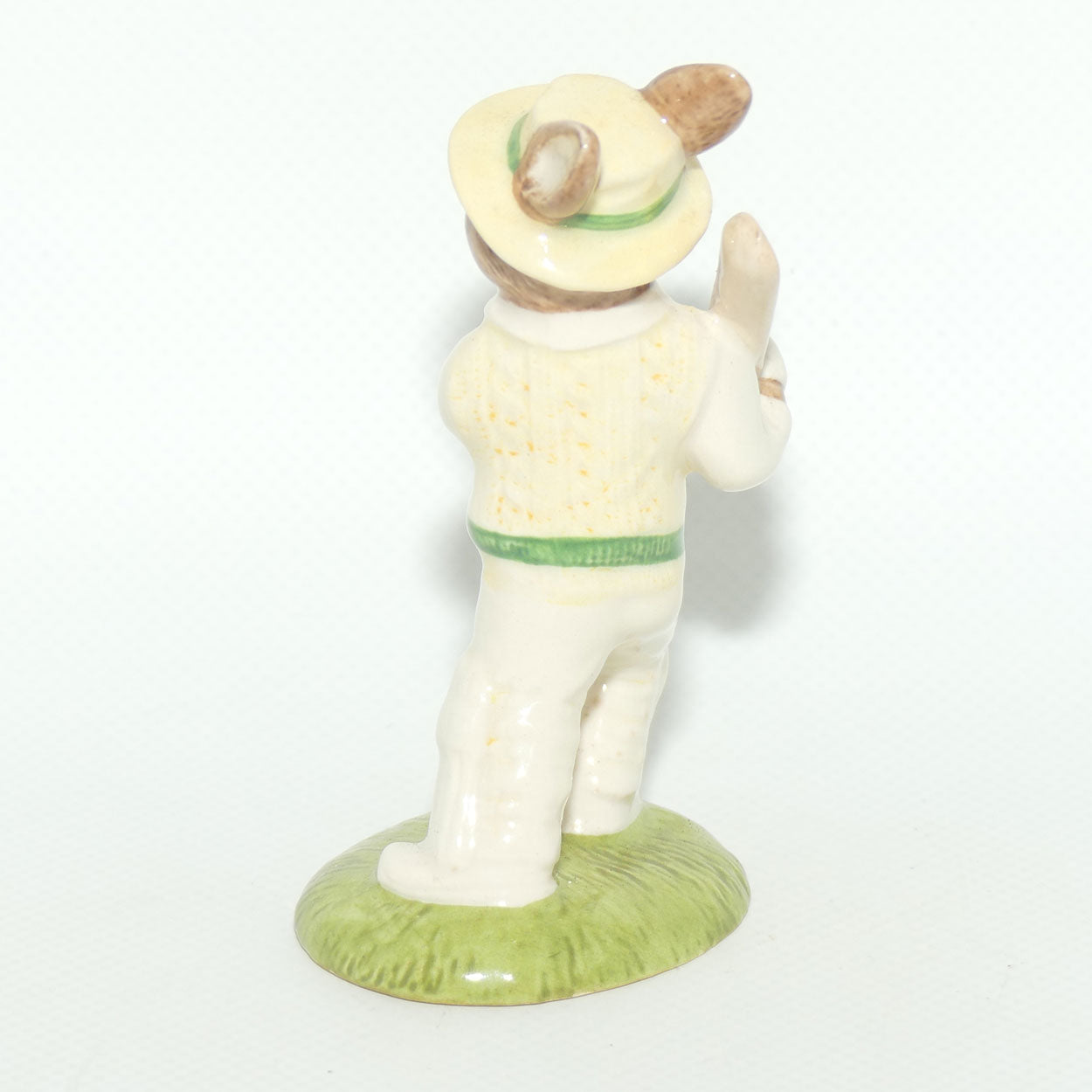 DB160 Royal Doulton Bunnykins Out for a Duck | LE561/1250 | Figure only + Cert