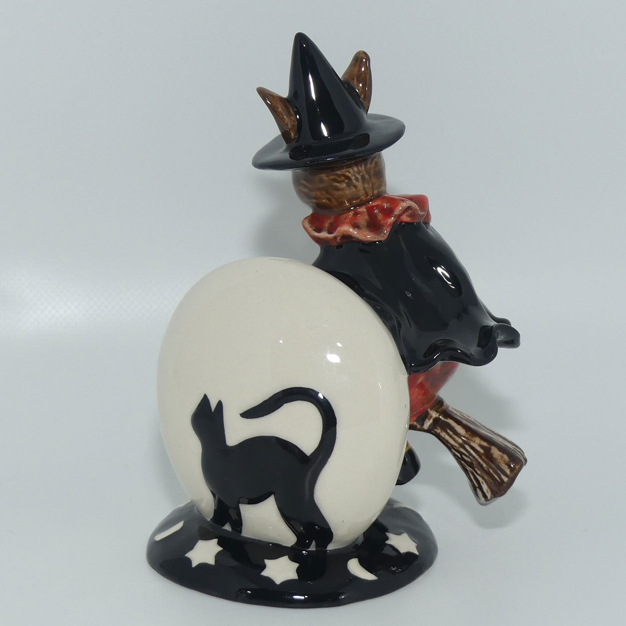 DB162 Royal Doulton Bunnykins Trick or Treat | Box + Cert