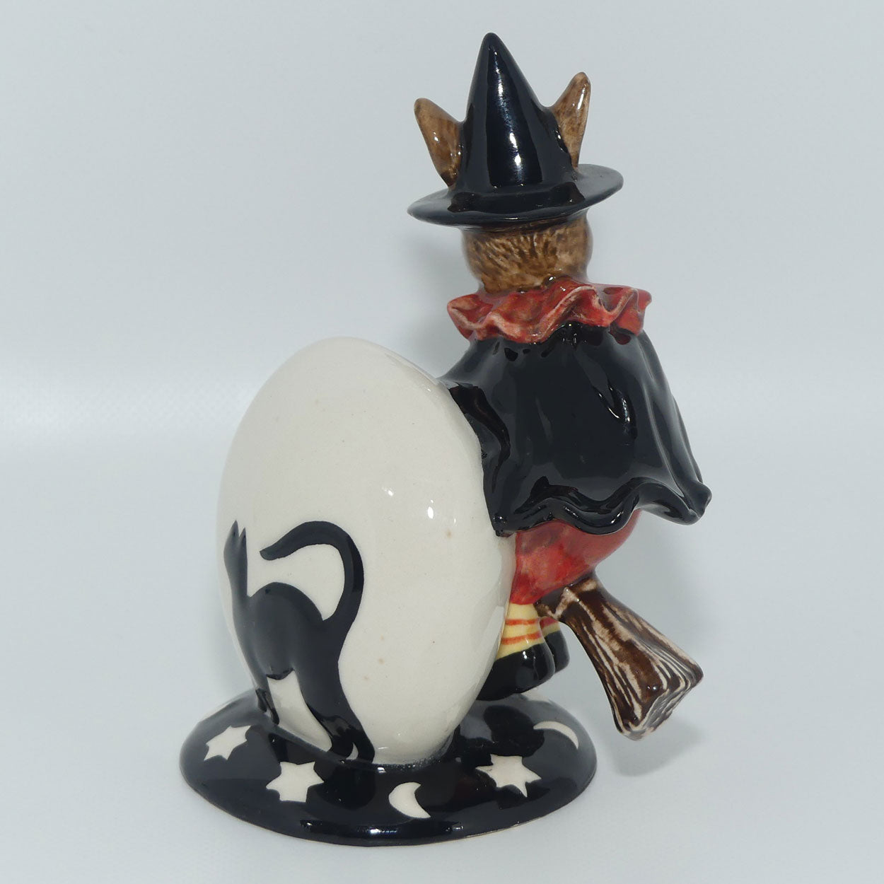 DB162 Royal Doulton Bunnykins figurine Trick or Treat | Limited Edition