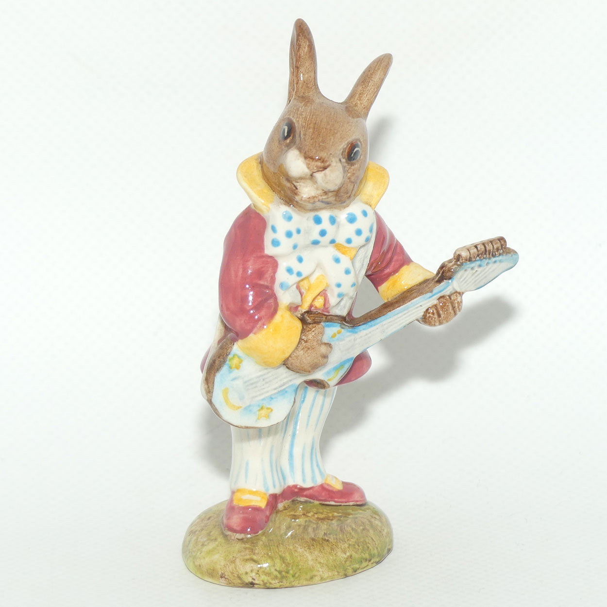 DB016 Royal Doulton Bunnykins Mr Bunnybeat Strumming BK2 | no box |