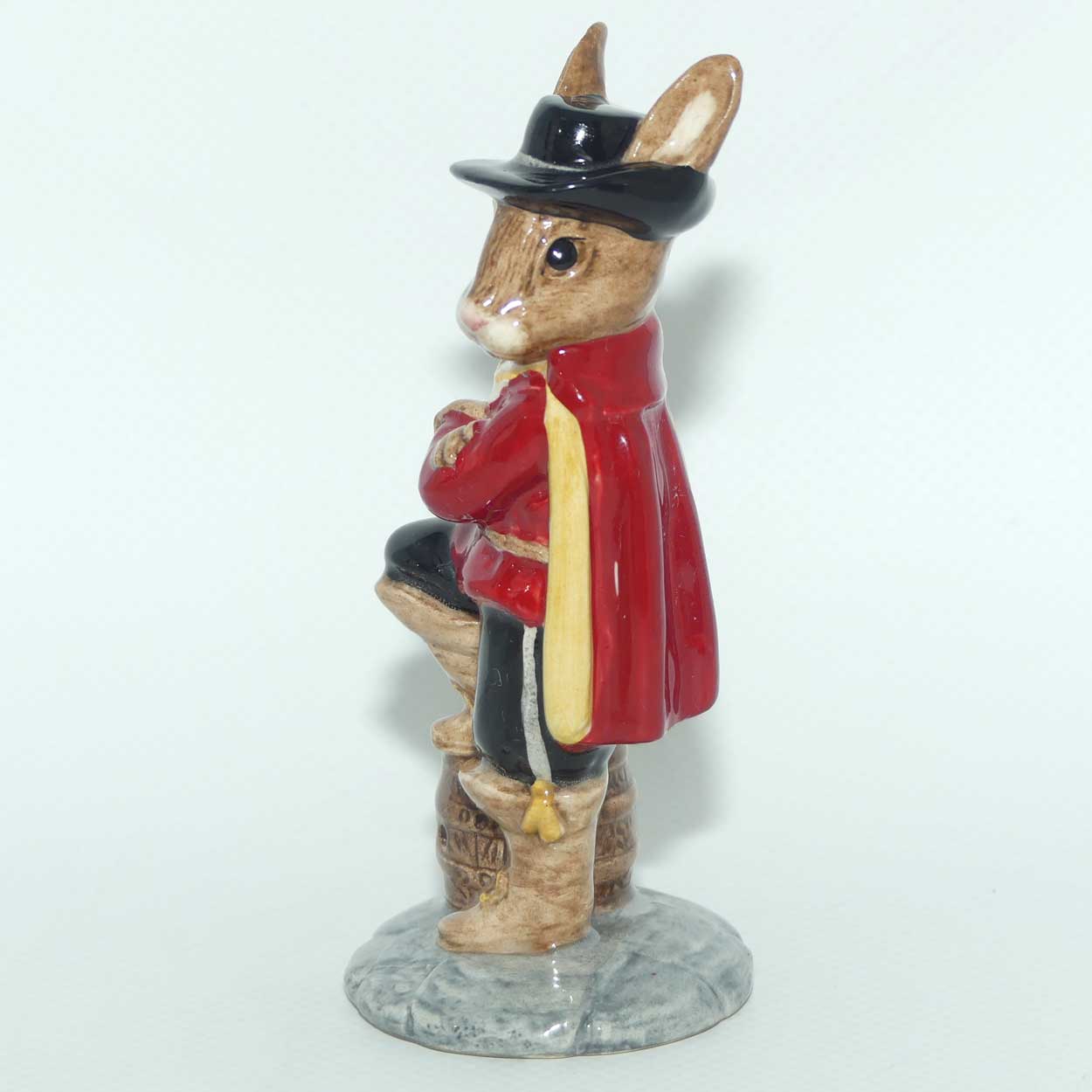 DB179 Royal Doulton Bunnykins Cavalier | LE1268/2500 | figure only
