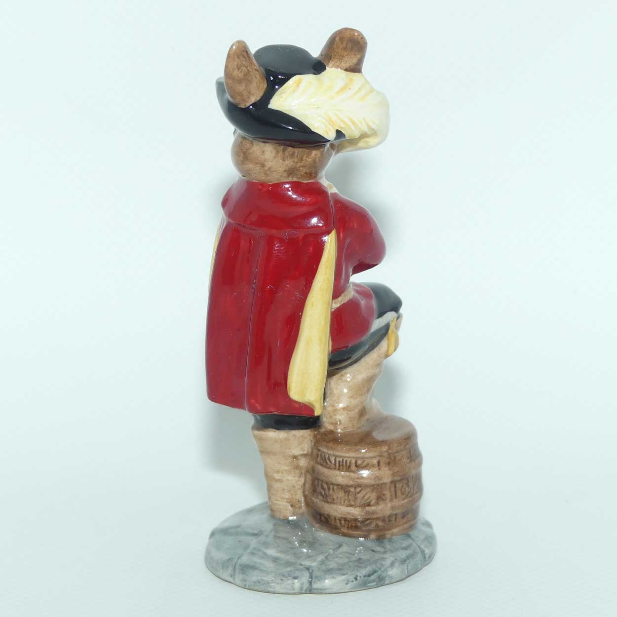 DB179 Royal Doulton Bunnykins Cavalier | LE1268/2500 | figure only