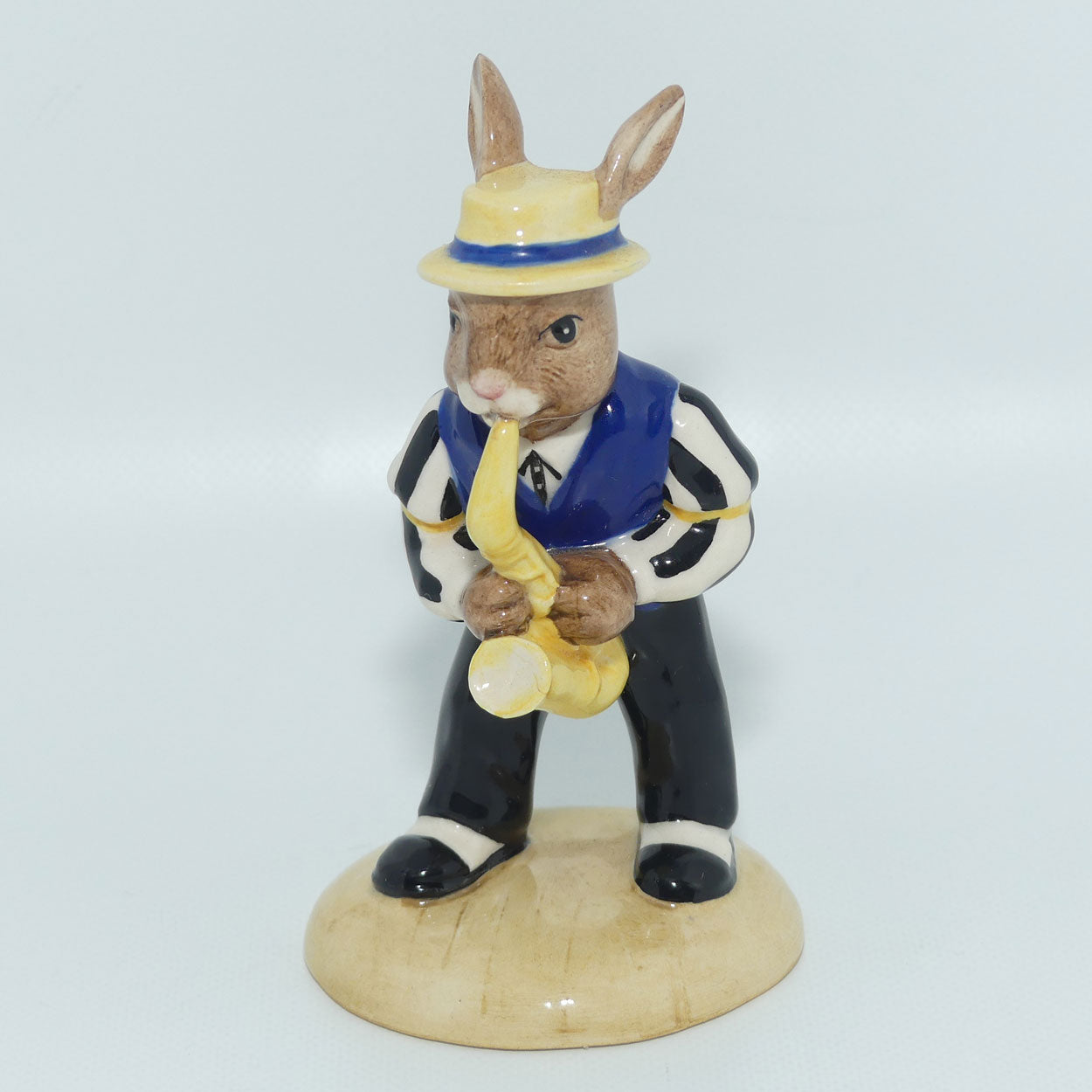DB186 Royal Doulton Bunnykins Saxophone Player | LE482/2500 | figure only