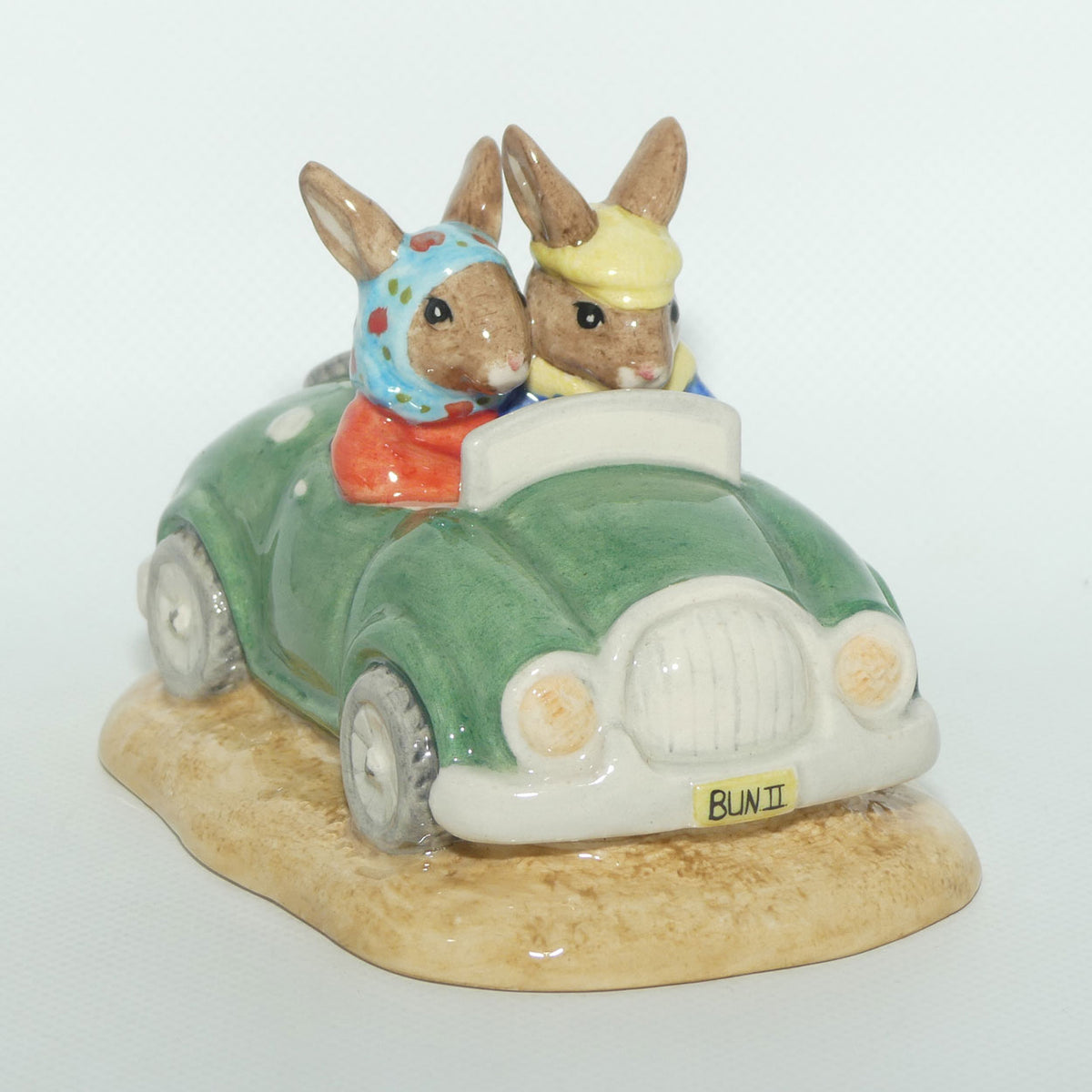 DB260 Royal Doulton Bunnykins Day Trip | Figure + Cert | no box